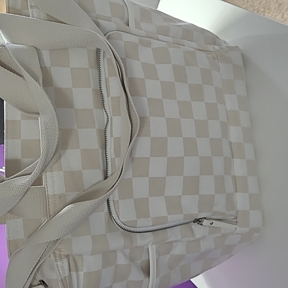 Cooler insulated Lg Bag Shell Checker Tote Adjustable Strap Zip & Pockets A/N - Picture 2 of 8